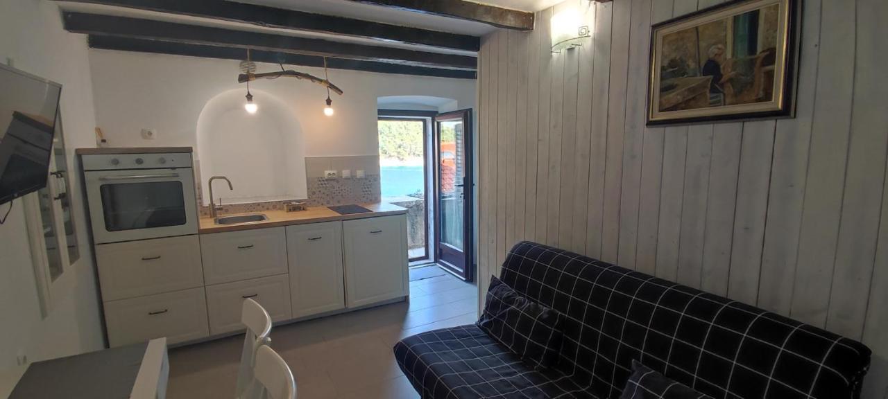 Apartment Desanti Valun Ngoại thất bức ảnh